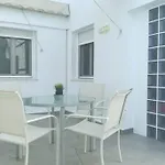 Garum, Luminoso Apartamento Con Parking Y Patio Privado